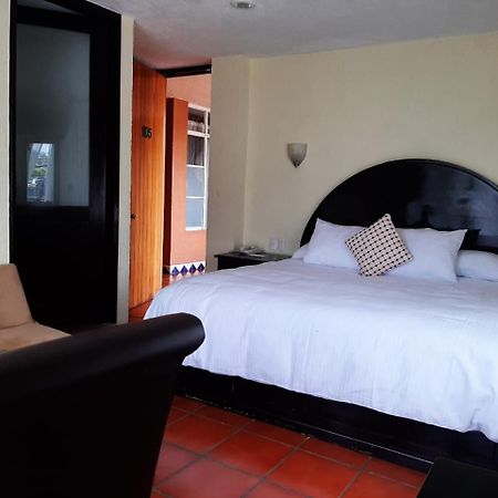 Hotel Real Del Valle テポストラン エクステリア 写真