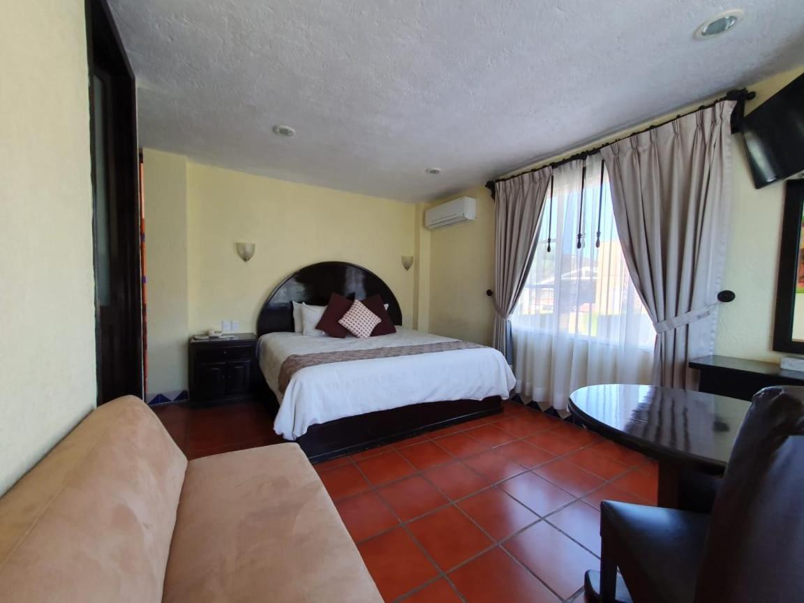 Hotel Real Del Valle テポストラン エクステリア 写真