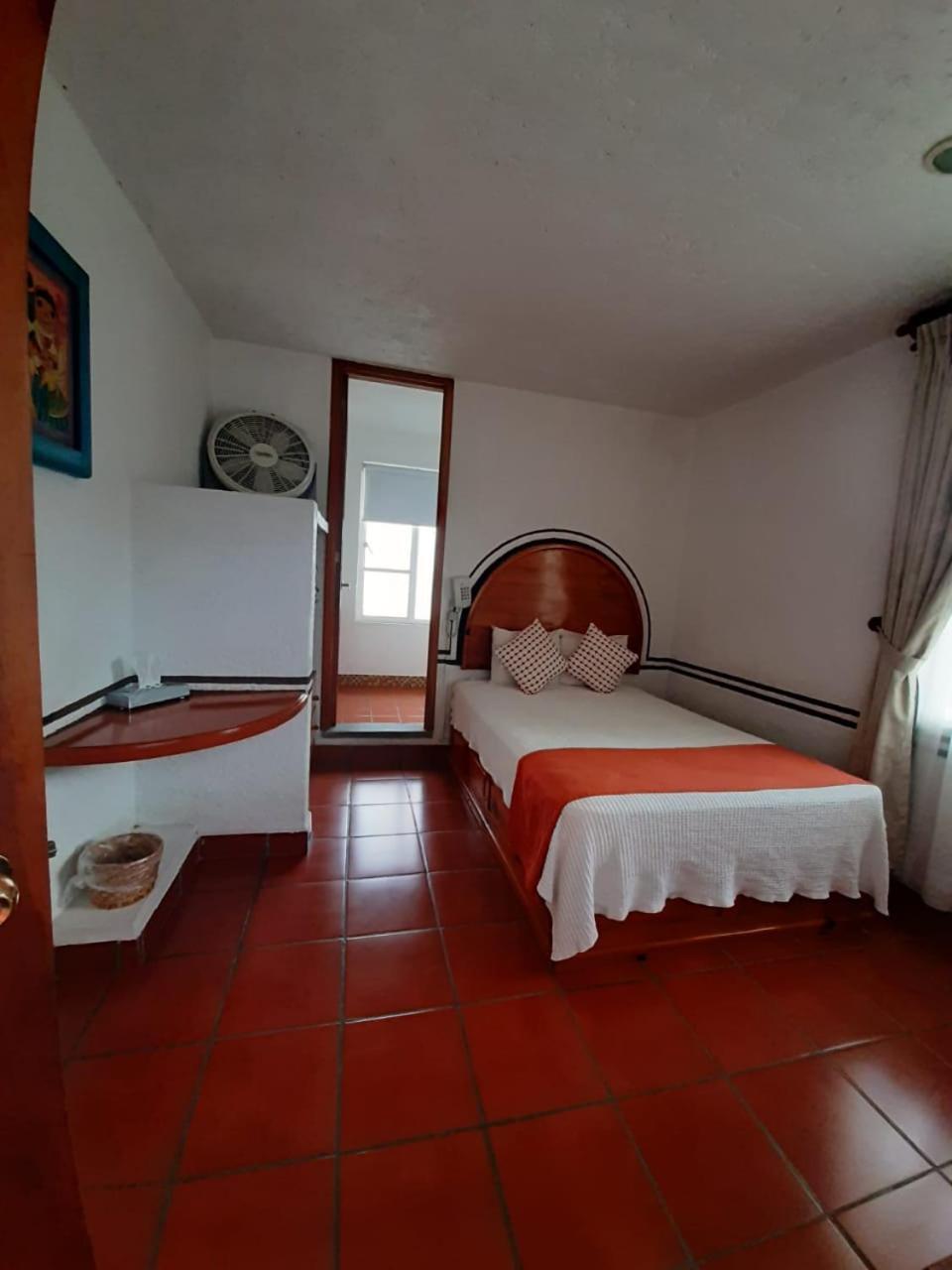 Hotel Real Del Valle テポストラン エクステリア 写真