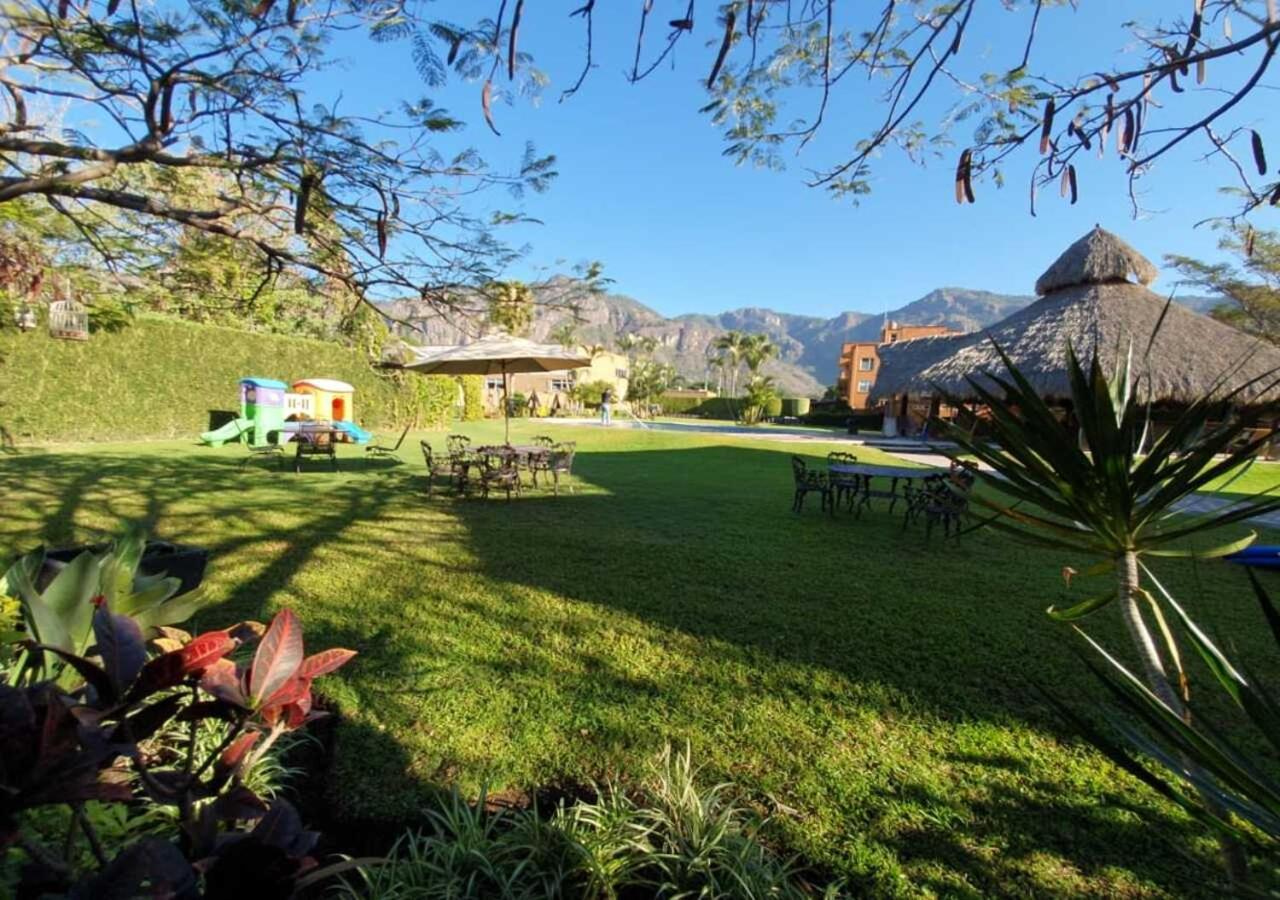 Hotel Real Del Valle テポストラン エクステリア 写真
