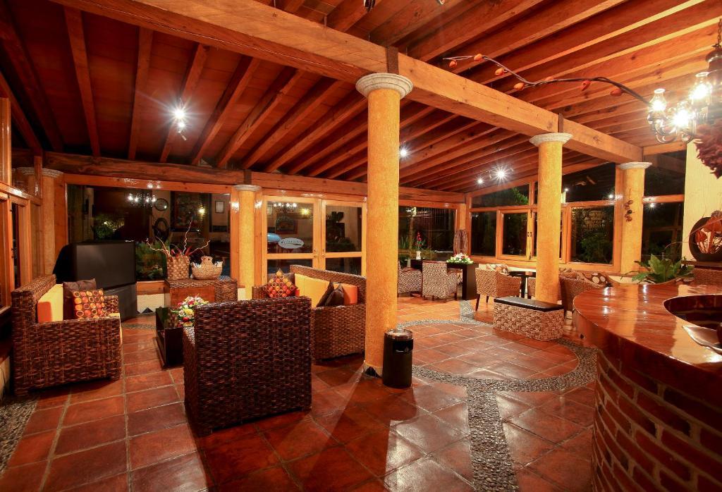 Hotel Real Del Valle テポストラン エクステリア 写真