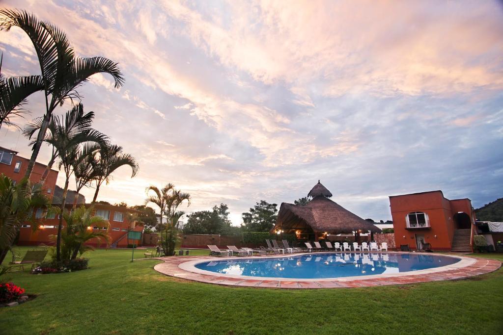 Hotel Real Del Valle テポストラン エクステリア 写真
